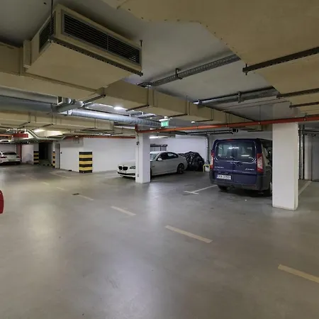 Διαμέρισμα Odra Tower With Free Garage By Renters Βρότσλαβ