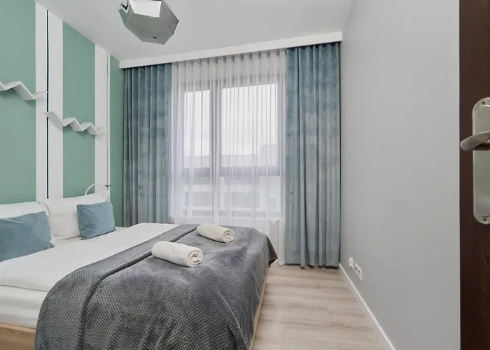 Odra Tower With Free Garage By Renters Apartment *