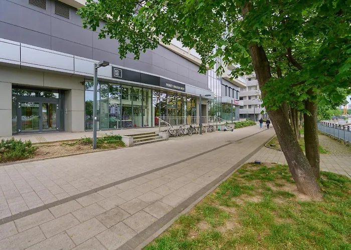 Apartment Odra Tower With Free Garage By Renters Wroclaw